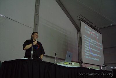 Defcon_10_135.jpg