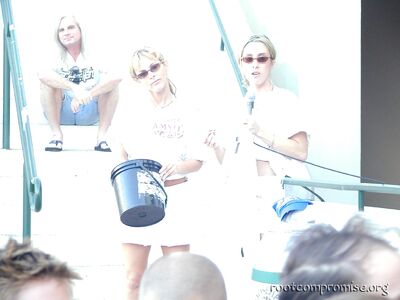 Beer Girls. (Washed Out)