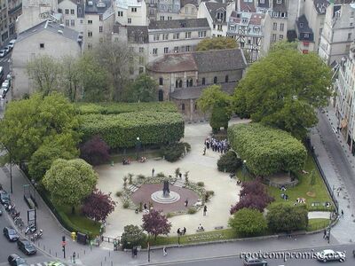 A park across the street from Notre Dame where Krissy and I later took a nap.