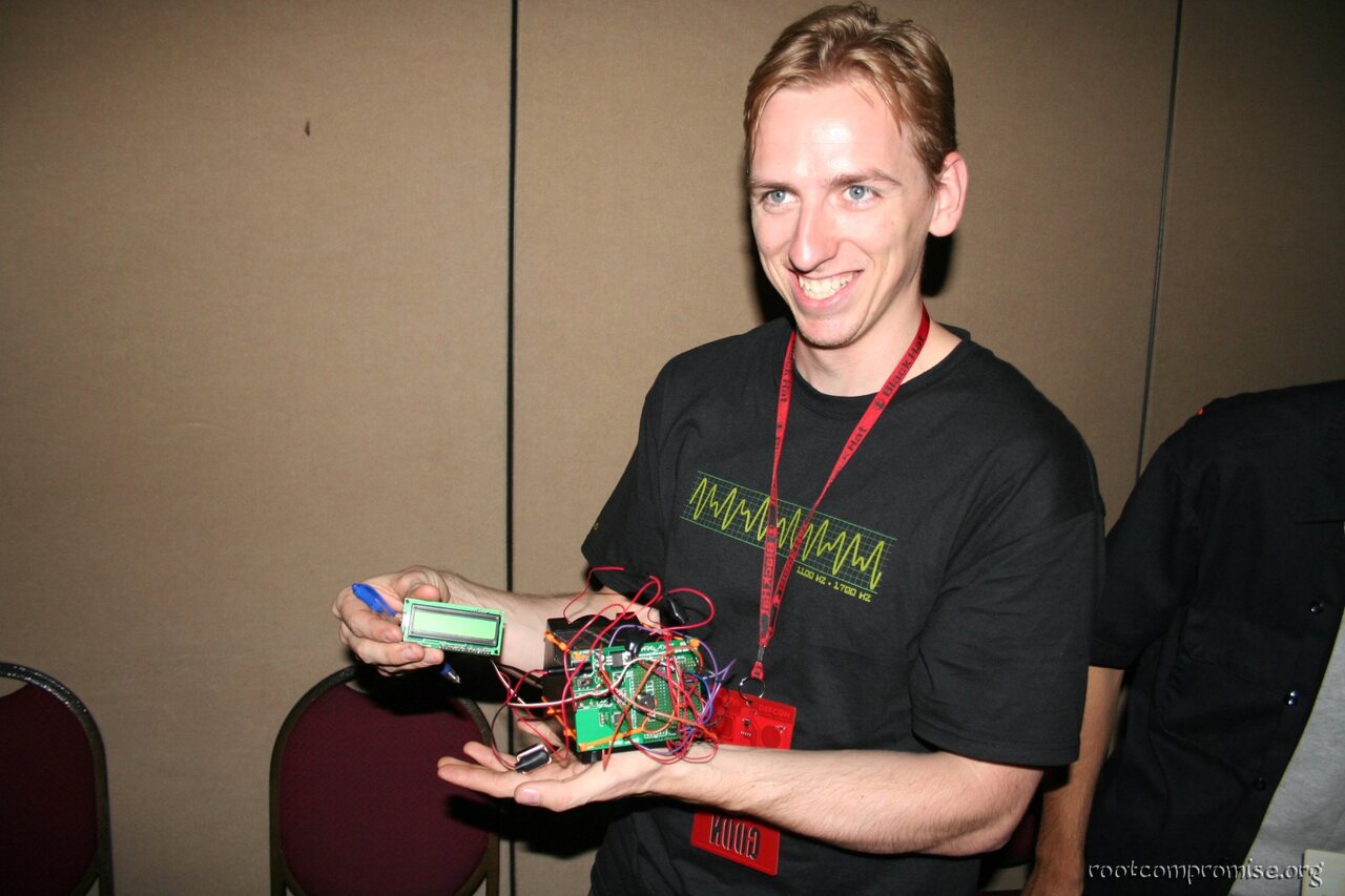 Defcon_15_009.jpg