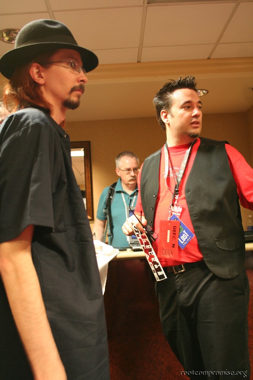 Defcon_15_028.jpg