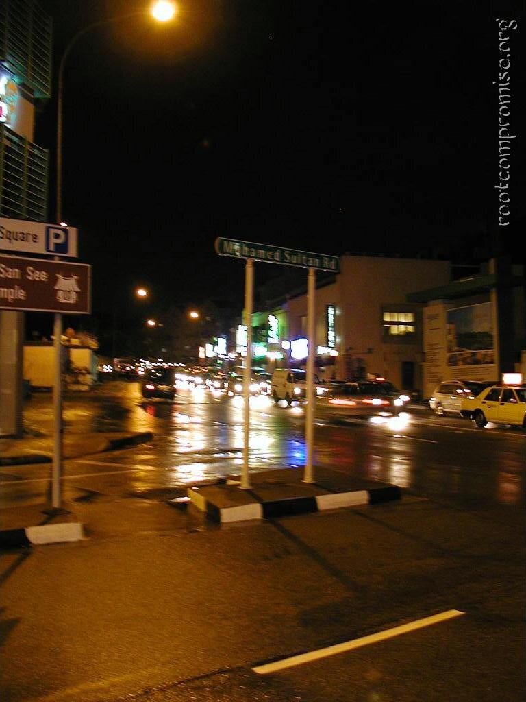 bh_asia_2003_131.jpg