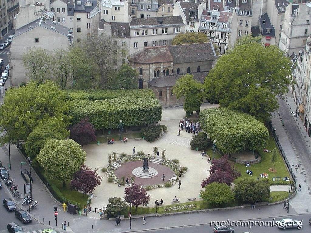 A park across the street from Notre Dame where Krissy and I later took a nap.