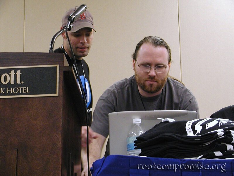 Shmoocon_2005_129.jpg