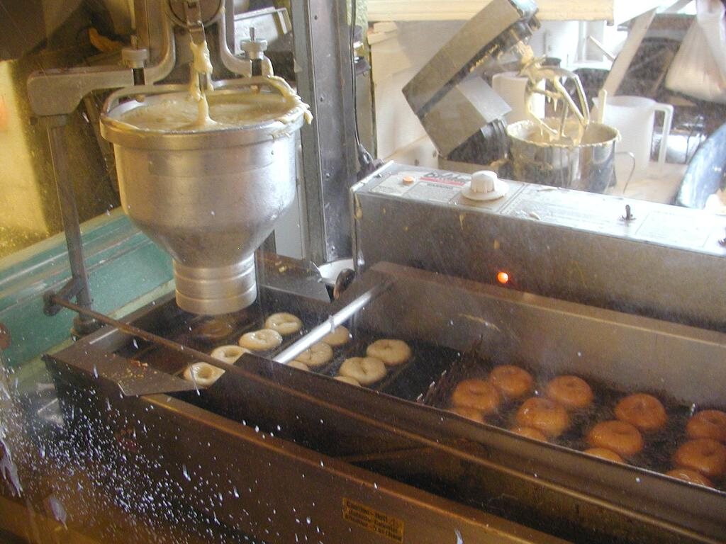Now that's a donut makin' machine.